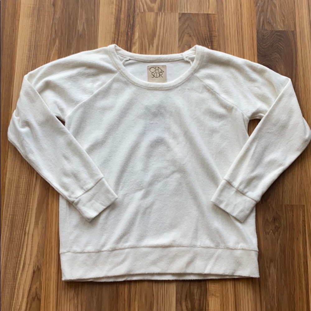 Chaser White Crew Neck Sweatshirt Medium